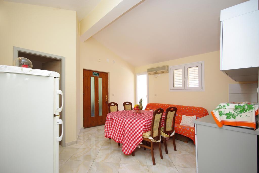 Apartments Ribarevic มาคาร์สกา ห้อง รูปภาพ