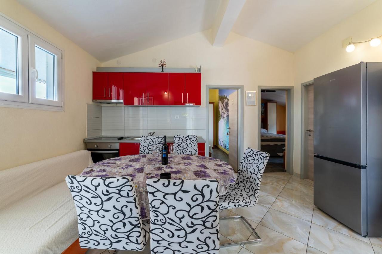 Apartments Ribarevic มาคาร์สกา ภายนอก รูปภาพ