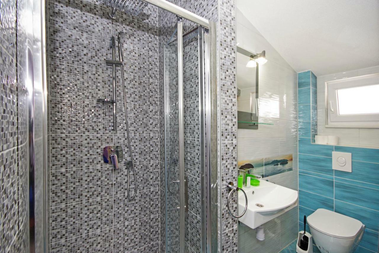 Apartments Ribarevic มาคาร์สกา ภายนอก รูปภาพ